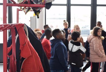 VISITE PAR LES ENFANTS DES ÉCOLES DE LA CASERNE DES POMPIERS