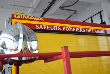 VISITE PAR LES ENFANTS DES ÉCOLES DE LA CASERNE DES POMPIERS