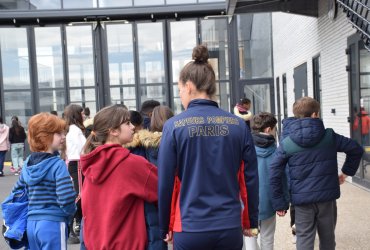 VISITE PAR LES ENFANTS DES ÉCOLES DE LA CASERNE DES POMPIERS