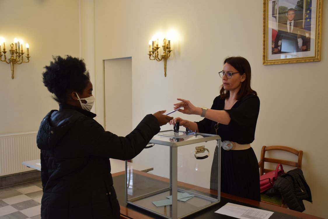 LES ÉCOLES VOTENT POUR LE PRIX DU LIONCEAU NOIR