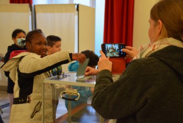 LES ÉCOLES VOTENT POUR LE PRIX DU LIONCEAU NOIR