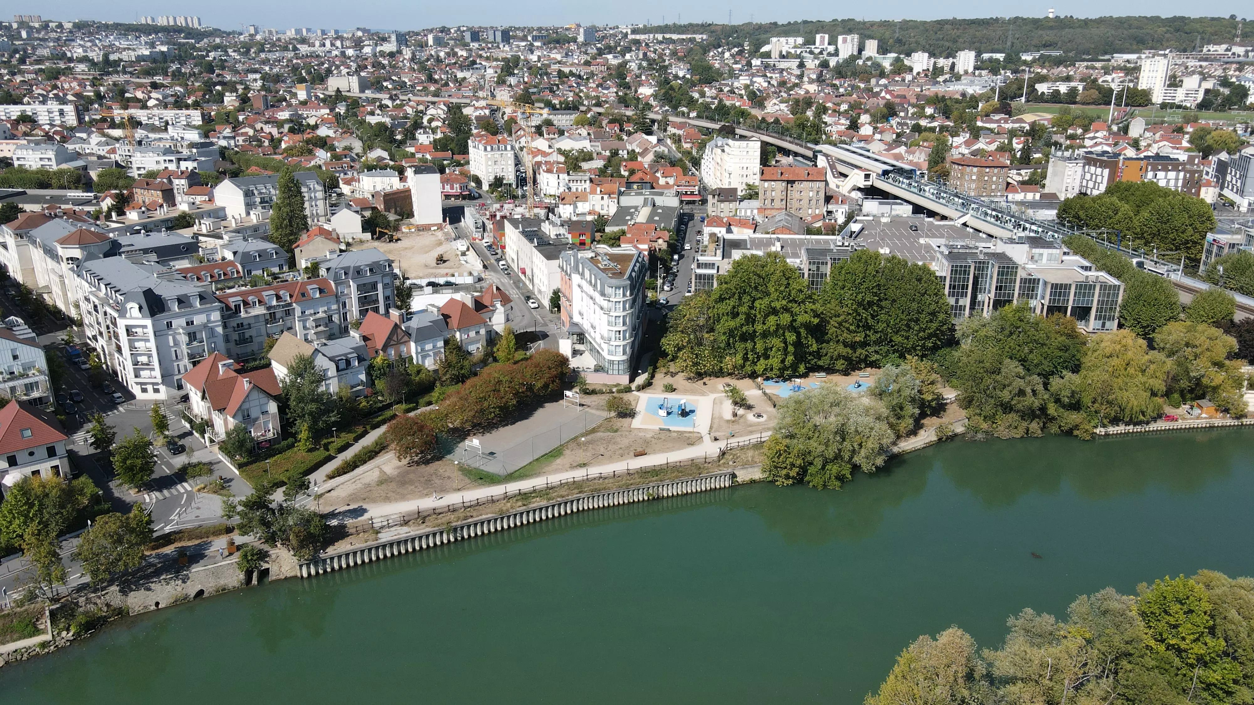 Neuilly-Plaisance Ville verte - Les espaces verts | Ville de Neuilly ...
